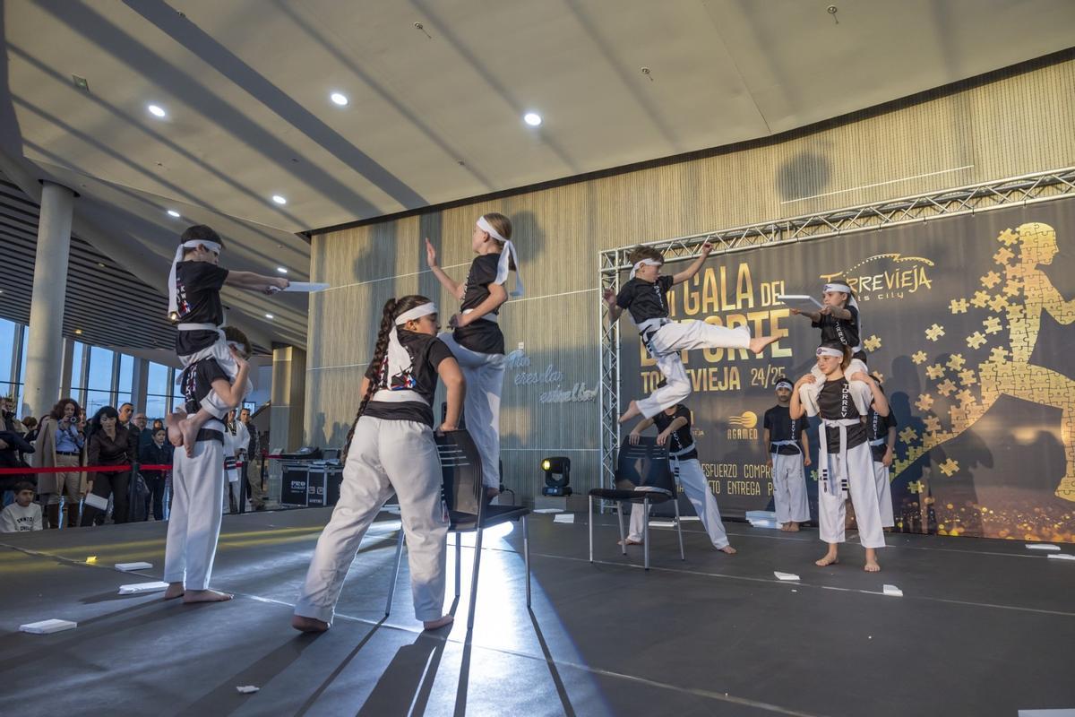 La Gala del Deporte de Torrevieja en imágenes aquí