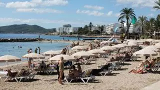 Tras la manifestación en Ibiza, la prensa británica recomienda un destino alternativo con "menos turistas"