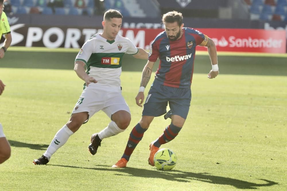 Las imágenes del Levante UD - Elche CF