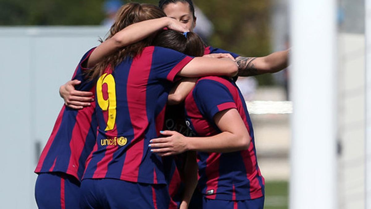 Las jugadoras del Barça celebrando la victoria de este domingo