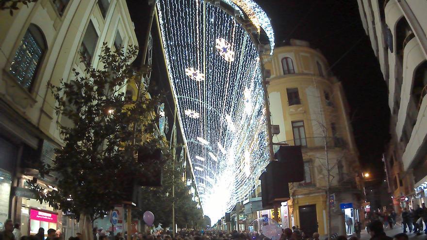 Guía del alumbrado de Navidad en Córdoba: fechas, motivos y detalles del espectáculo de luz y sonido en Cruz Conde