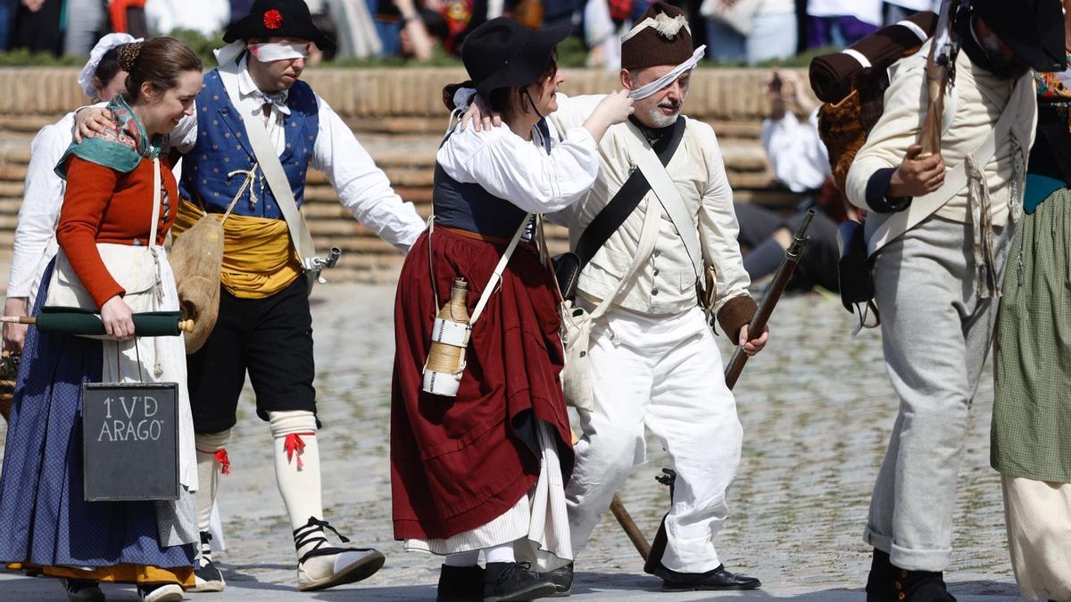 EN IMÁGENES | Así ha sido la recreación de la batalla del Segundo Sitio de Zaragoza