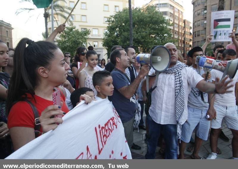 GALERÍA DE FOTOS - Castellón clama contra los bombardeos en Palestina