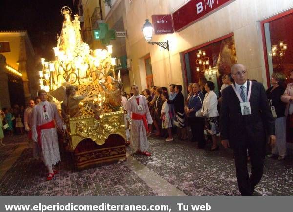 Vila-real honra a la Virgen del Rosario