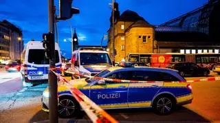 La mujer que apuñaló a varios viandantes en Hamburgo vuelve al psiquiátrico