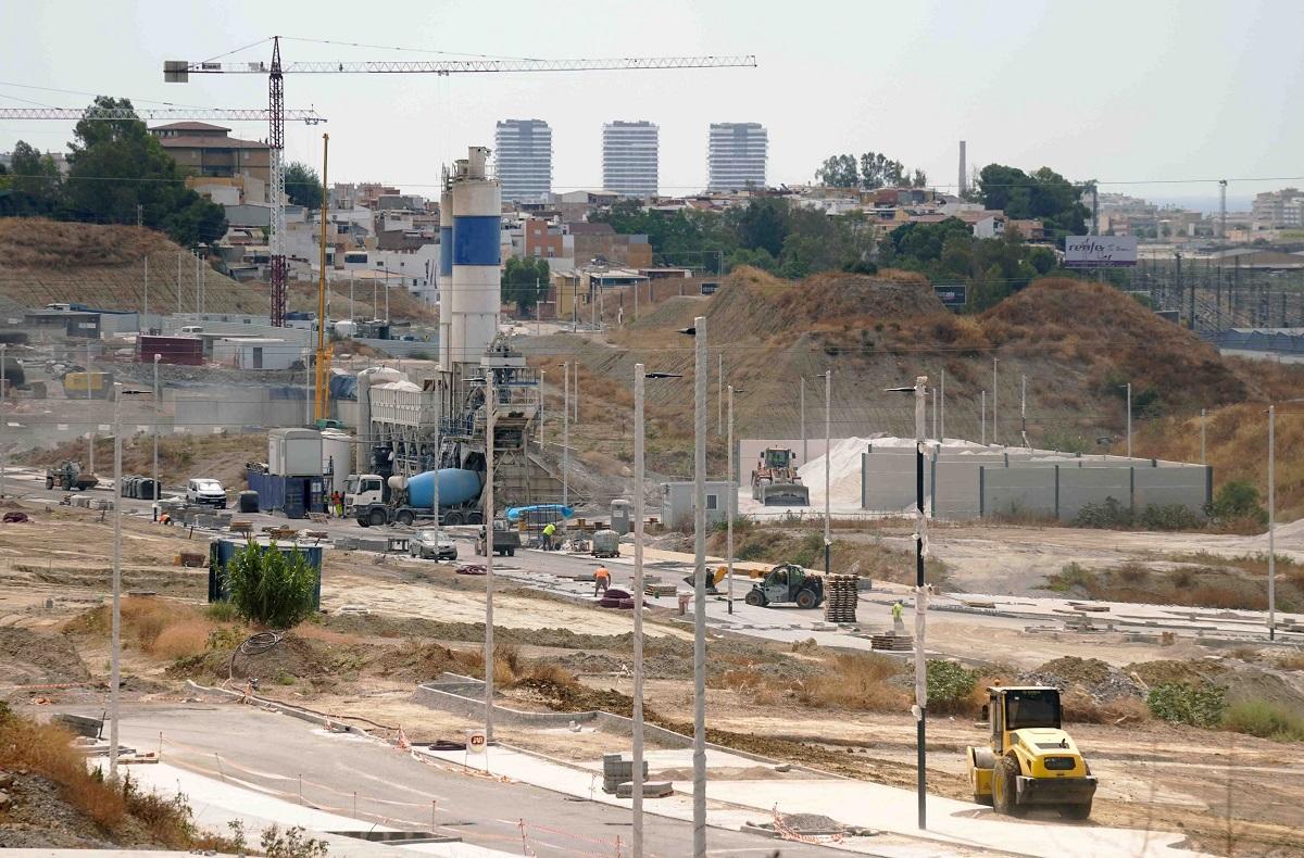 Vistas de las construcciones de viviendas en Distrito Zeta y Cortijo Merino.