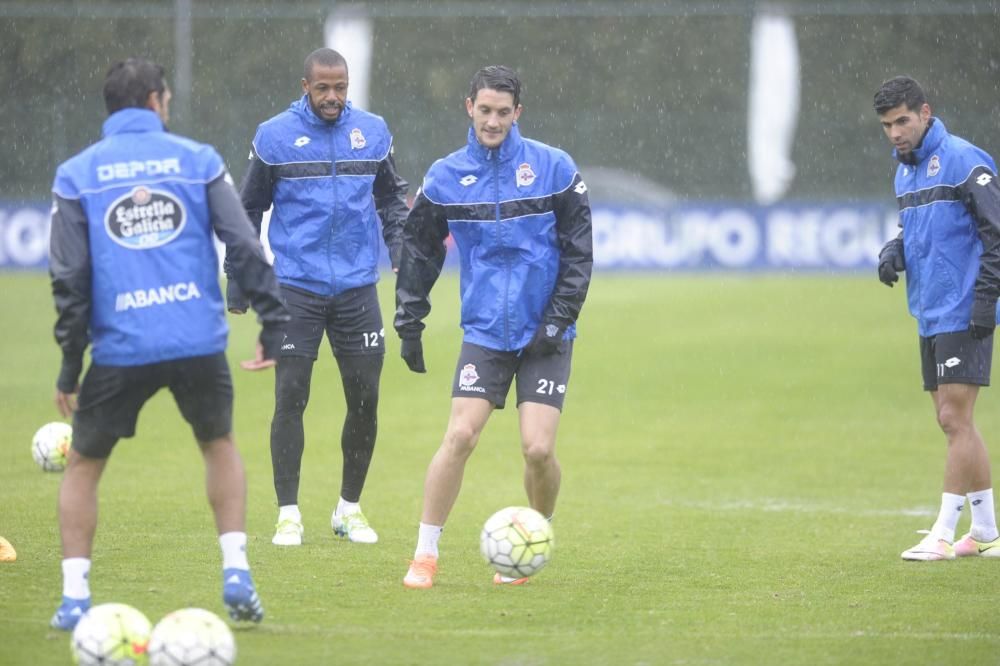 El Deportivo vuelve a los entrenamientos