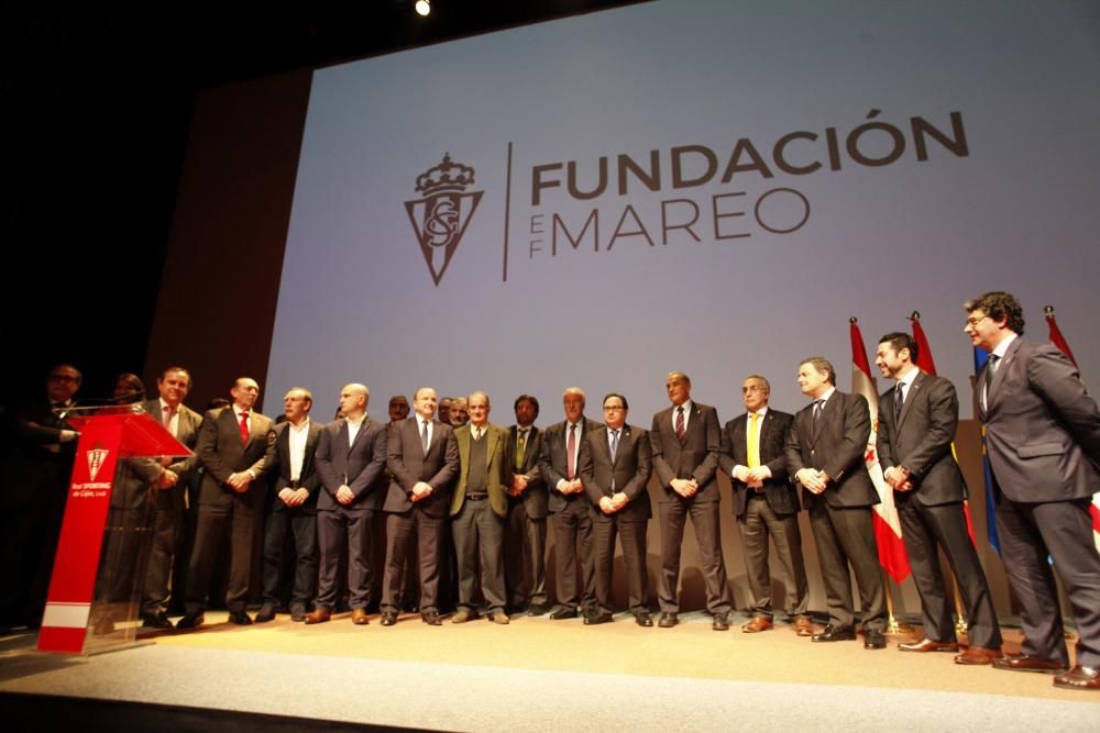 Presentación de la Fundación Escuela de Fútbol de Mareo Real Sporting de Gijón.