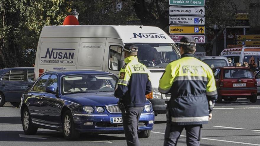 La policía local recaudó 15.300 € del 12 al 18 de agosto por multas de tráfico