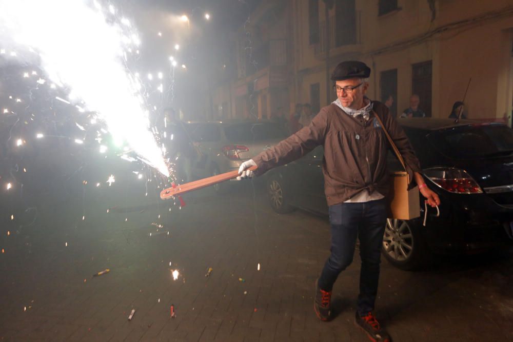 Instante de la Passejà de Sant Onofre celebrada el sábado por la noche en Quart de Poblet.