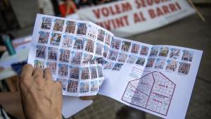 Los cromos de todas laS fincas compradas por fondos en a Esquerra de lEixample.