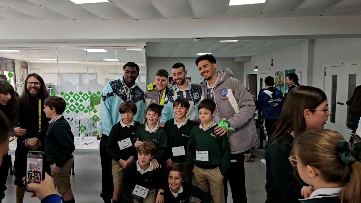 El colegio Santa Teresa de Oviedo acerca a los alumnos a los deportes minoritarios
