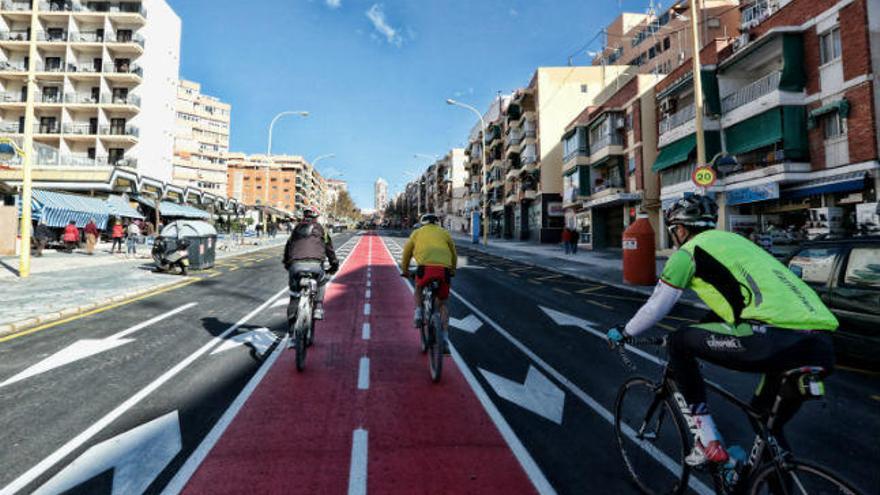 El carril bici de la avenida Jaime I de Benidorm