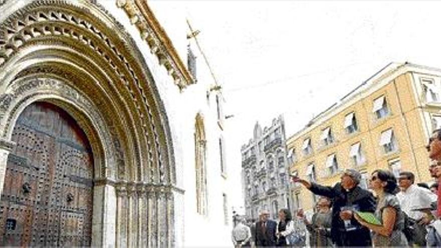 La catedral de Valencia tiene las firmas de los 9 canteros que levantaron una iglesia de Huesca