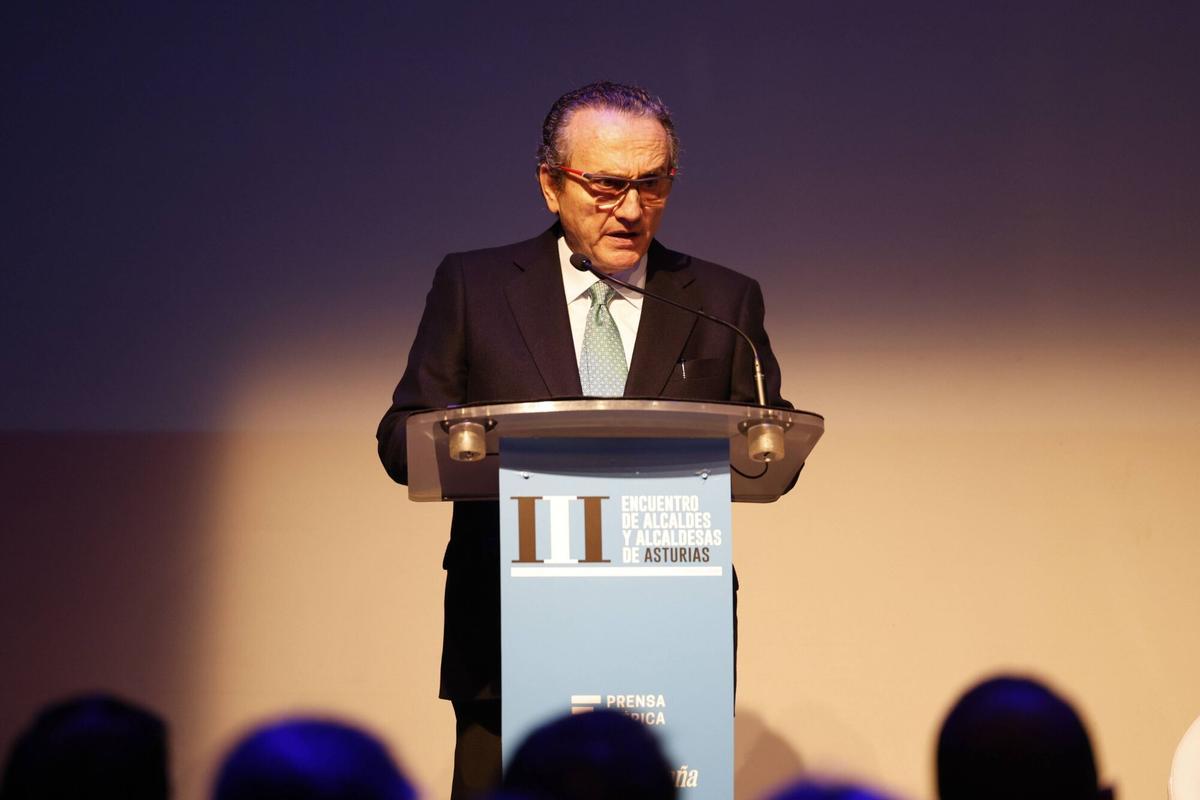 Javier Moll, presidente de Prensa Ibérica, durante su intervención en el III Encuentro de alcaldes y alcaldesas de Asturias. Javier Moll, presidente de Prensa Ibérica, durante su intervención en el III Encuentro de alcaldes y alcaldesas de Asturias.