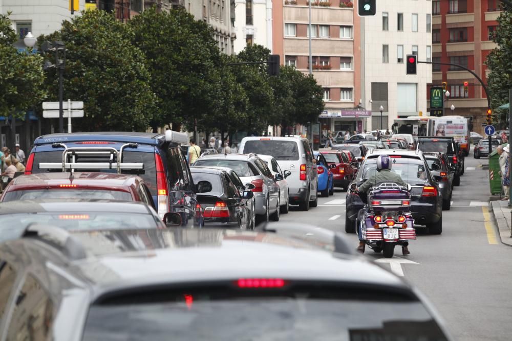 Caos por el "Día de las alas"