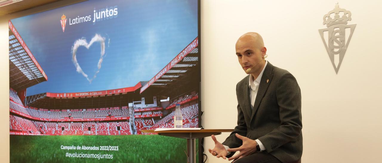 David Guerra, presidente ejecutivo, durante la presentación de los nuevos abonos.