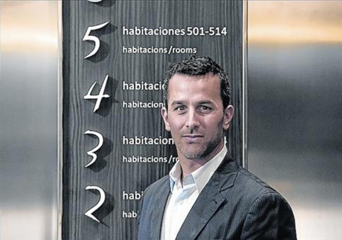 Projecte a l’alça 8 Sebastián Siseles, en un hotel de Barcelona. Projecte a l’alça 8 Sebastián Siseles, en un hotel de Barcelona.