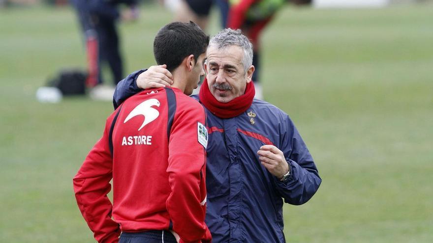 La carrera de Cote en el Sporting, en imágenes: de José Ángel, a explotar en 52 partidos