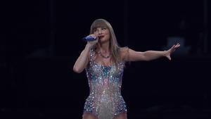 La cantante Taylor Swift durante la primera de sus dos actuaciones en el Estadio Santiago Bernabéu