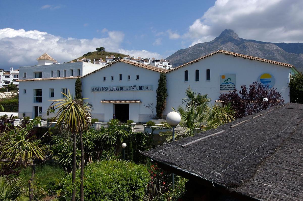 Acosol va a invertir 10 millones de euros en mejorar la eficiencia energética de la desaladora de Marbella.