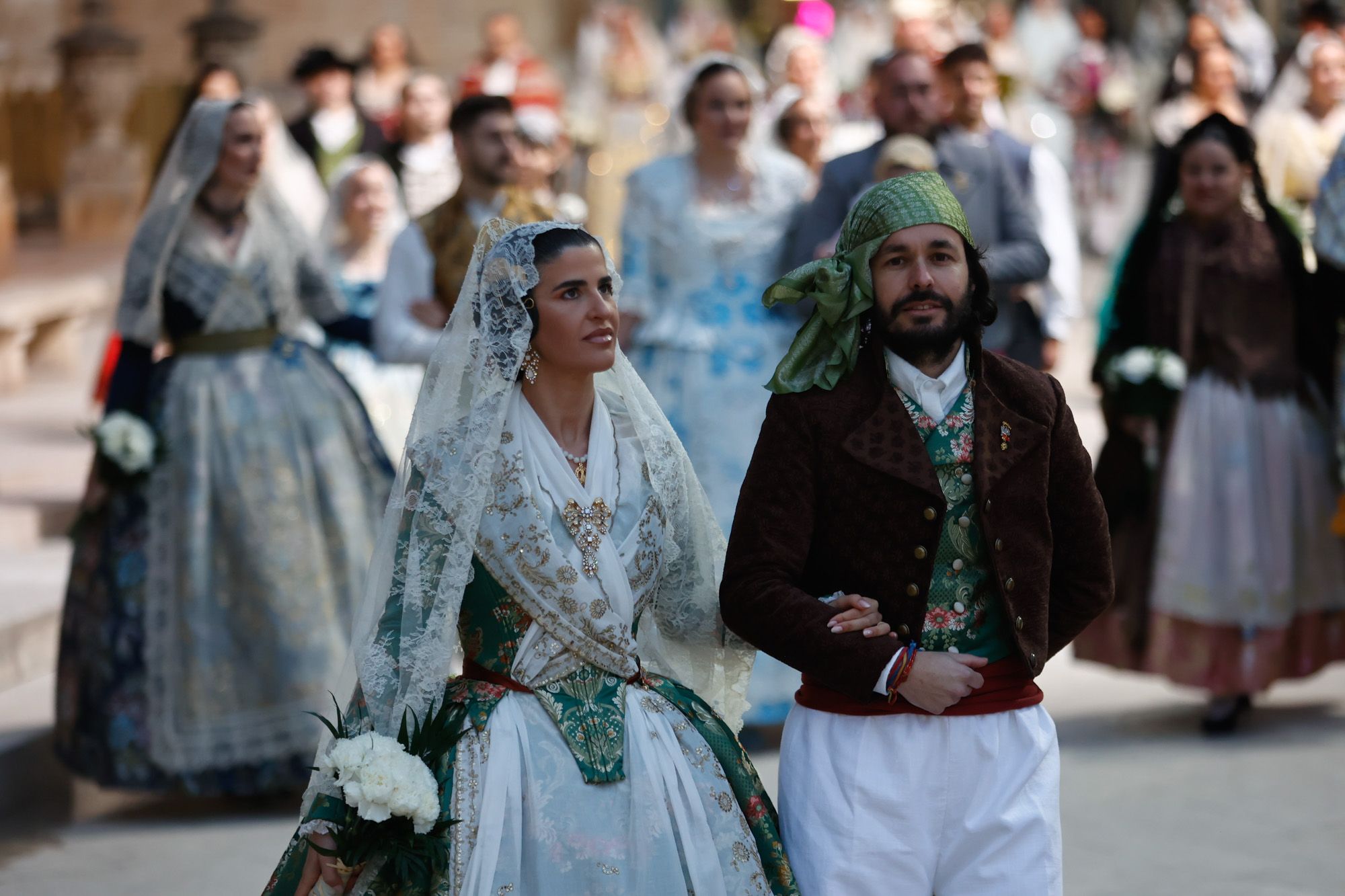 Todas las fotos de la Ofrenda del 17 de marzo entre las 18:00 y las 19:00 horas por la calle San Vicente