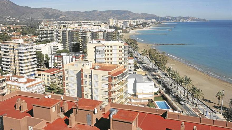 Castellón eleva la venta de vivienda usada, pero la nueva cae en picado