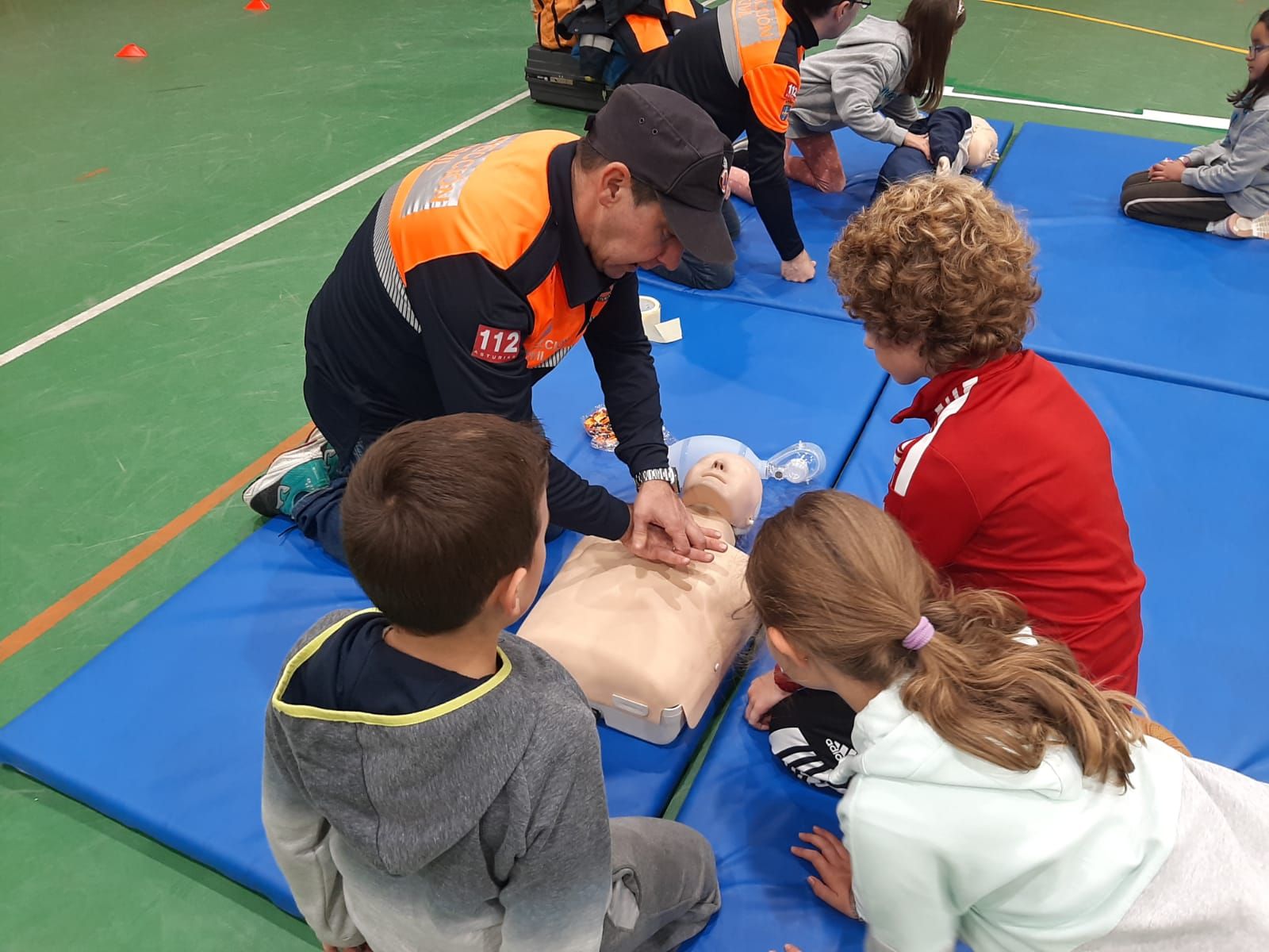 Llanera celebra el Día de los Derechos de la Infancia: así han sido las concurridas actividades lúdicas