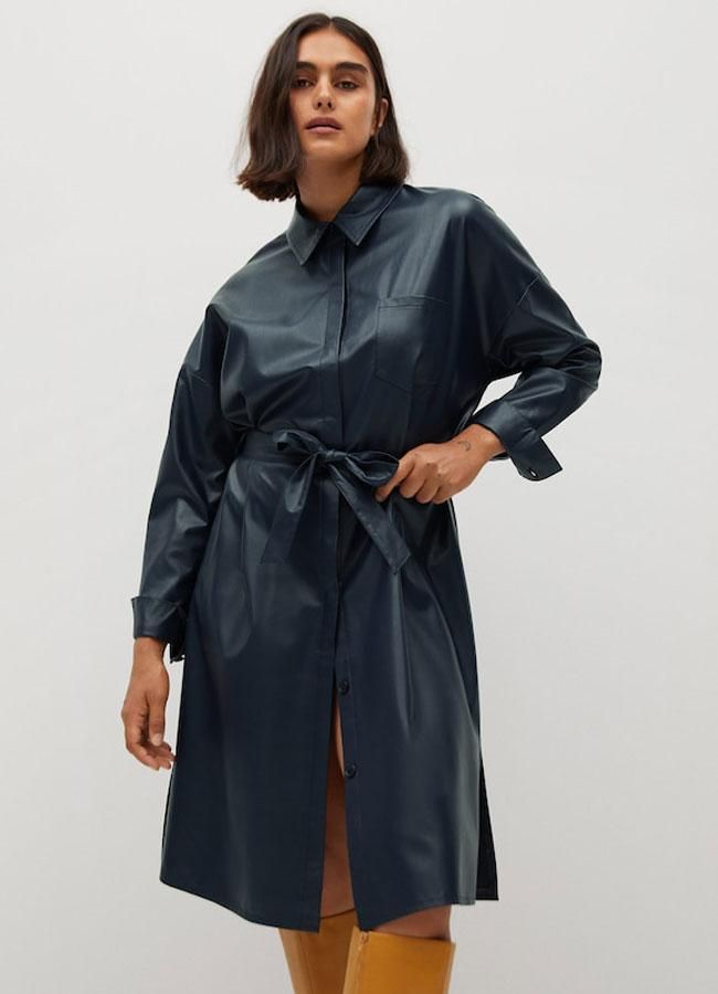 Vestido efecto cuero de Mango