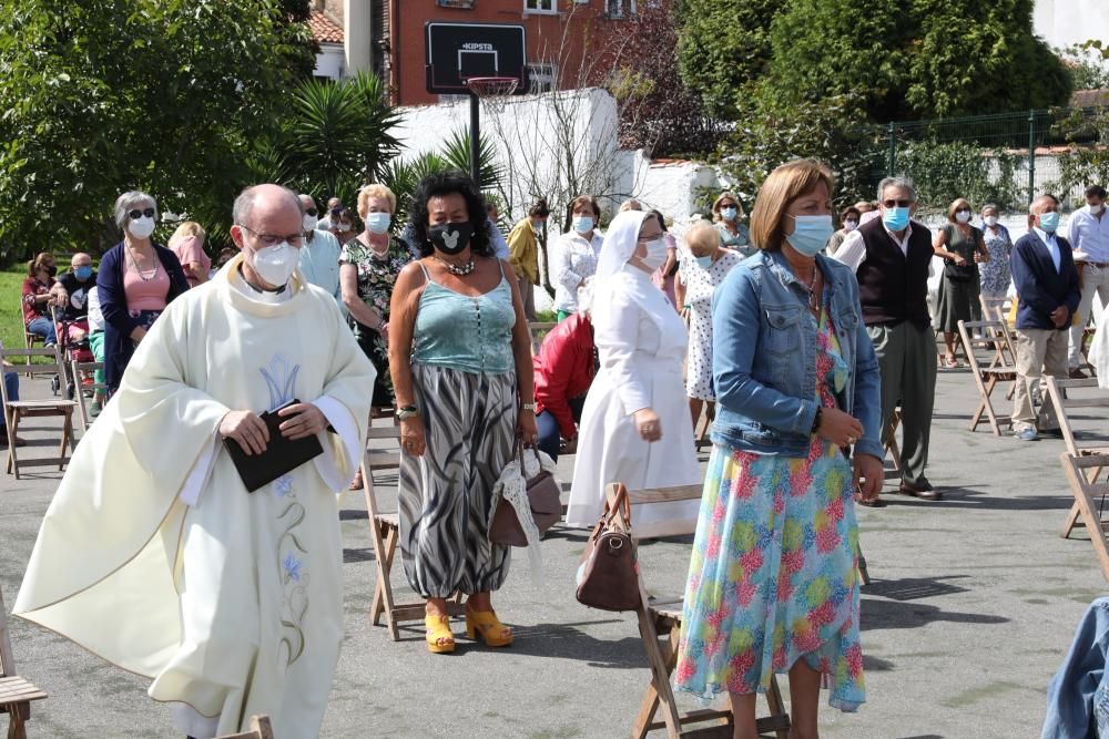 La Guía celebra su misa por la patrona