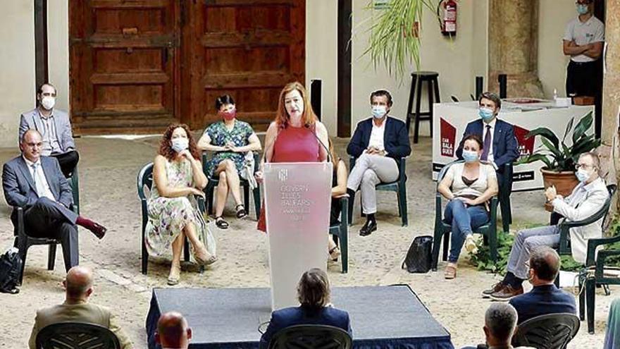 La presidenta del Govern, Francina Armengol, durante la presentación del Plan de Reactivación Económica, ayer en Can Balaguer.