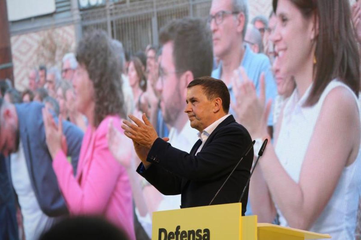 Arnaldo Otegi en el mitin central de campaña de ERC