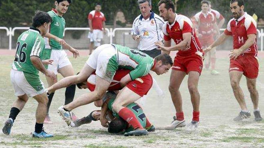 El UCAM Murcia se queda con el trofeo Seven-Bocadillón