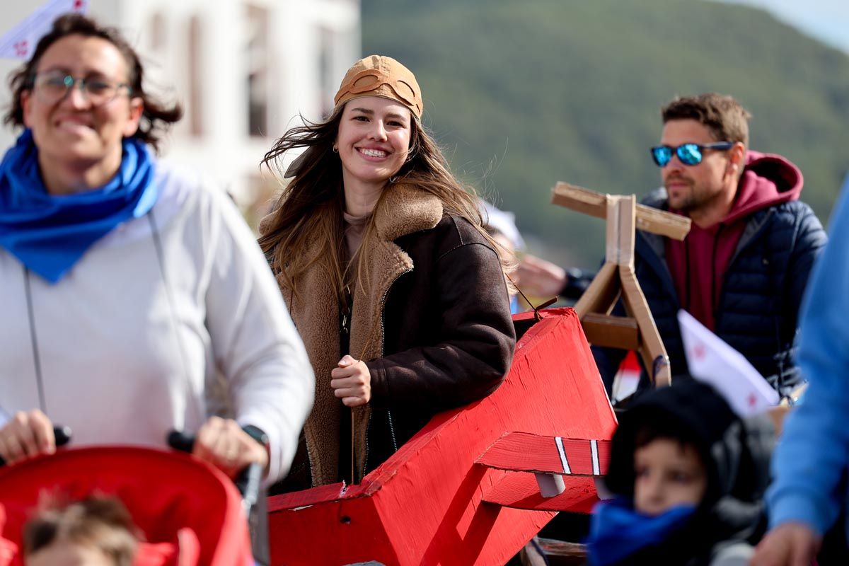 Todas las imágenes de la rúa de carnaval de Sant Josep