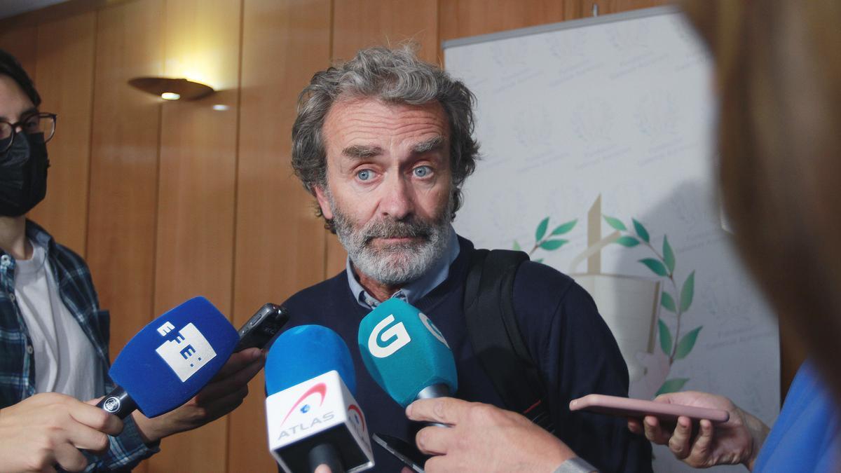 Fernando Simón, en el Colegio de Médicos de Ourense. // IÑAKI OSORIO