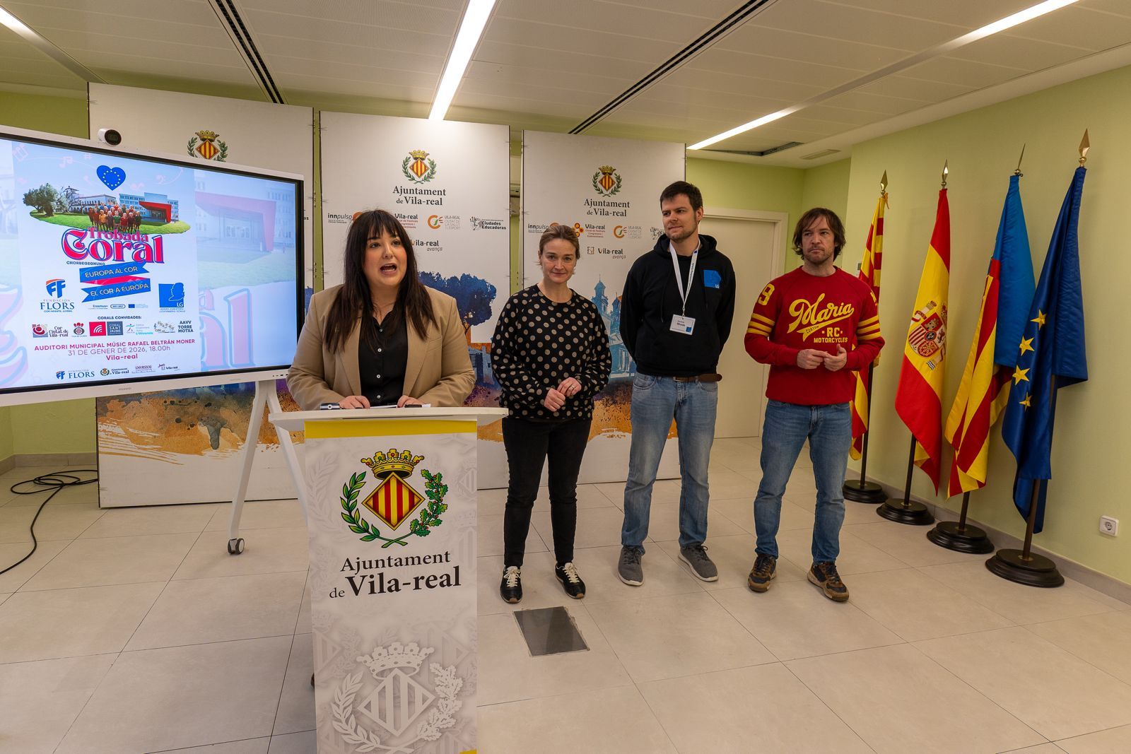 Fotogaleria I L'Ajuntament de Vila-real rep ala participants al concert internacional de corals