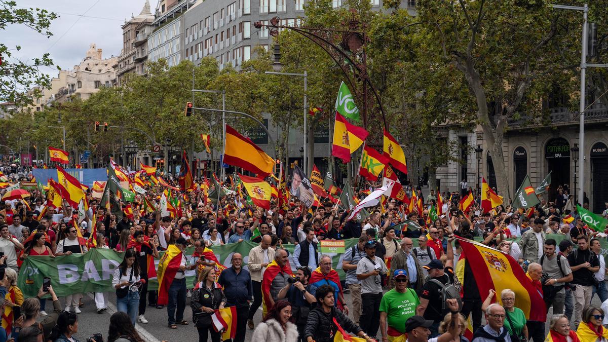 Manifestación por el 12-O, Día de la Hispanidad, en Barcelona