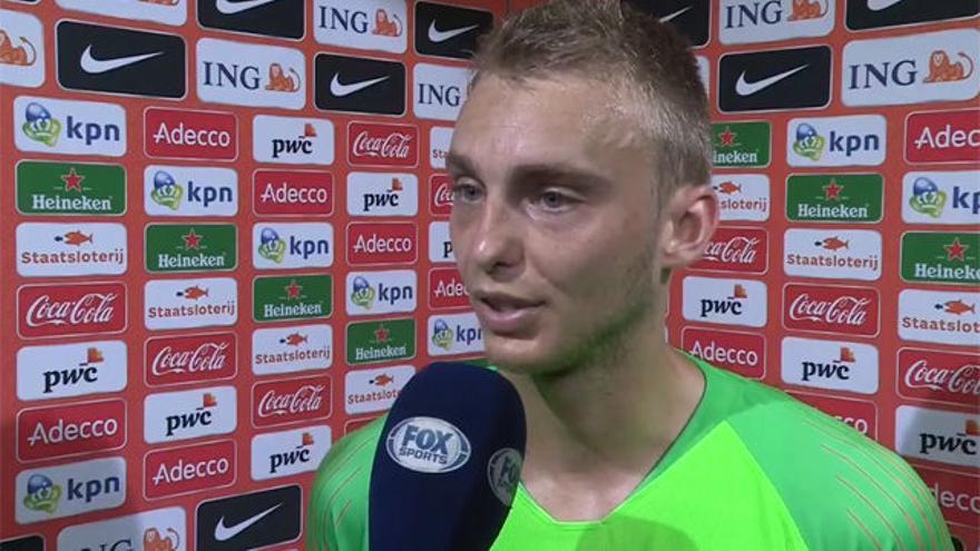 Cillessen presiona al Barcelona