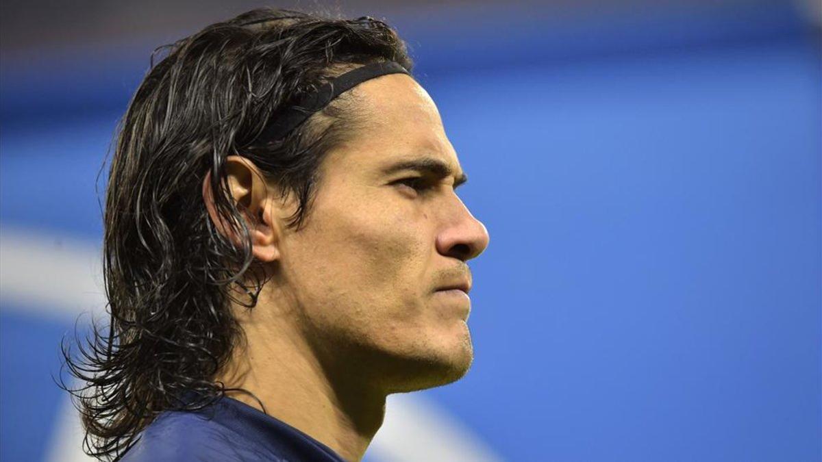 Cavani cargó duramente contra Emery