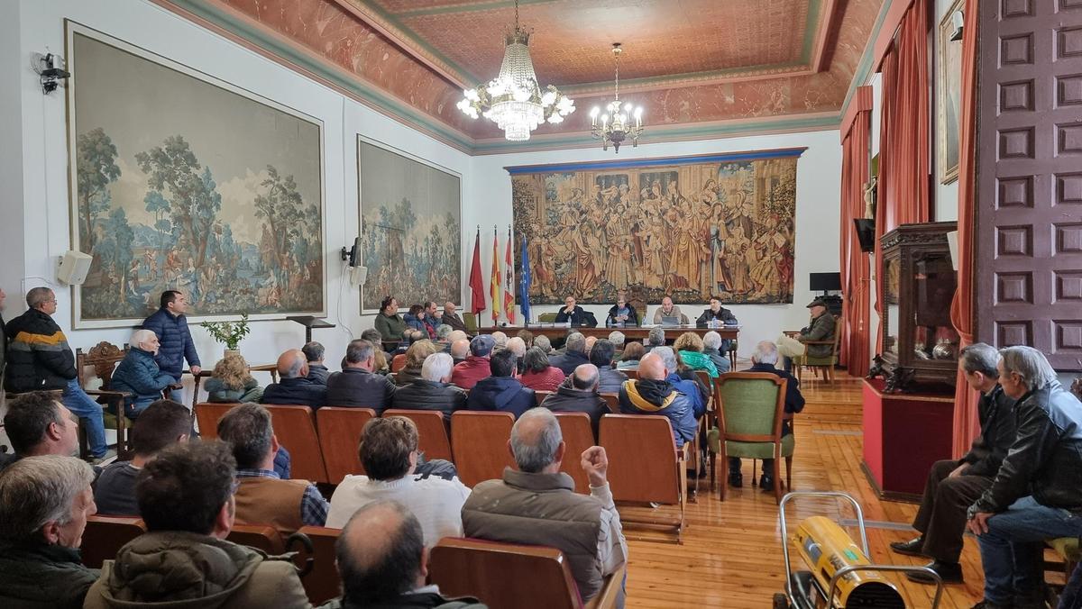 Presentación de las bases provisionales de la concentración parcelaria de la Demarcación 3 del canal de San José