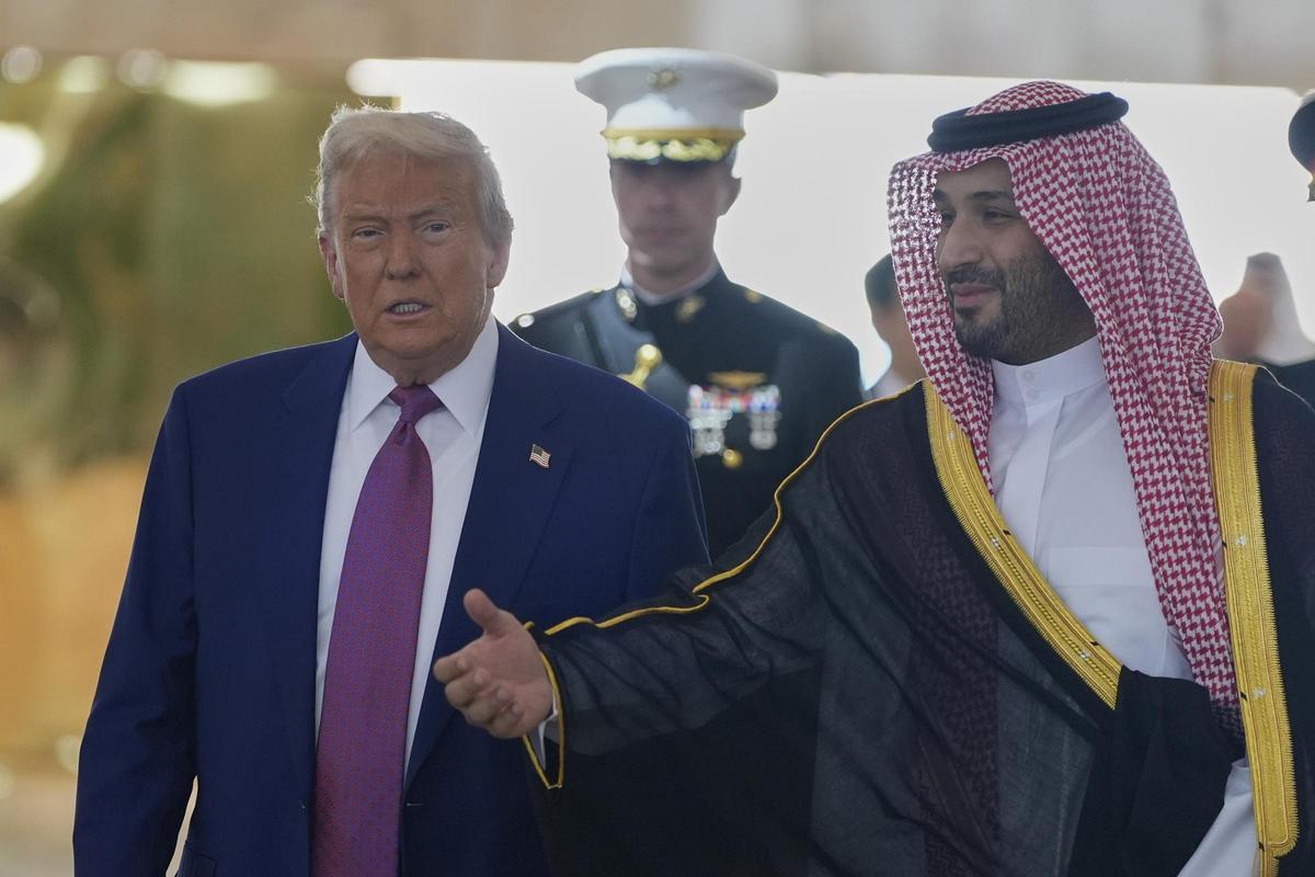 Trump comienza en Arabia Saudí su gira por Oriente Próximo