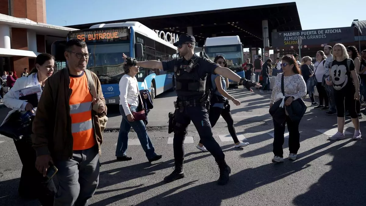 El despliegue policial por el apag車n redujo en un 48% la criminalidad