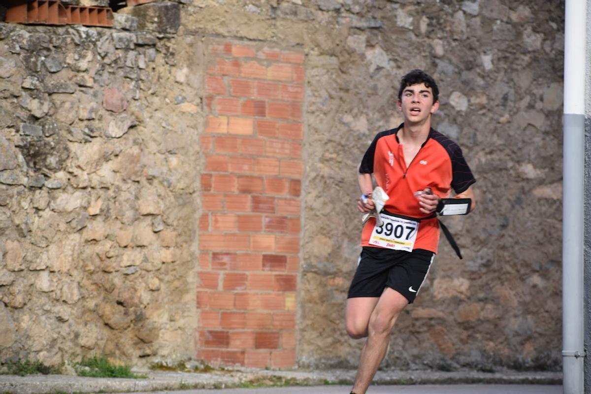 Arnau Benito, del CAX Orientació, disputará el Campeonato de España de Orientación en Extremadura.