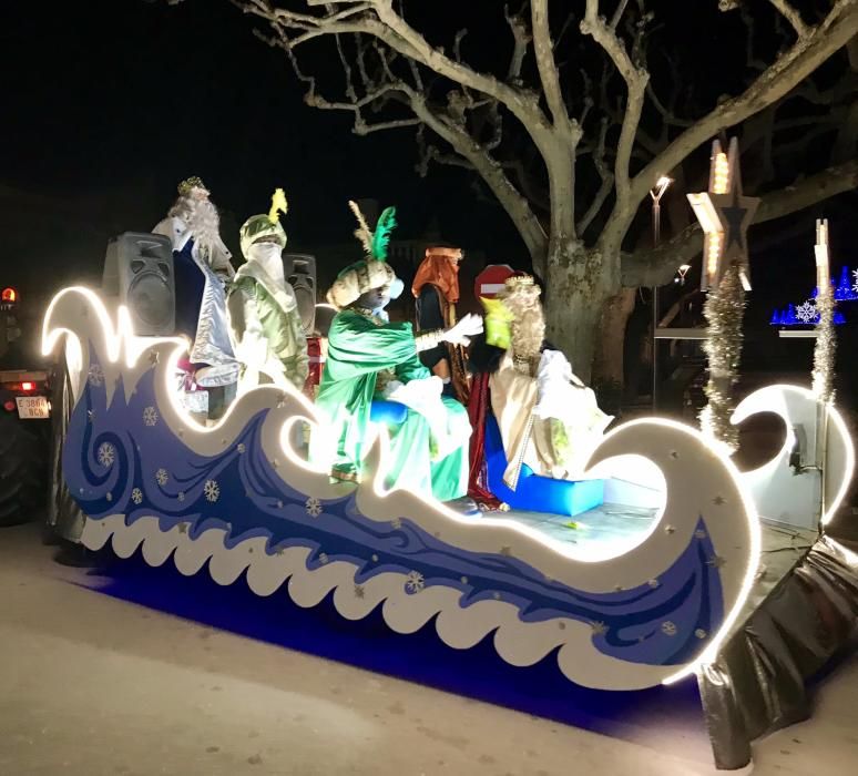 Sant Climent Sescebes rep el Reis amb il·lusió