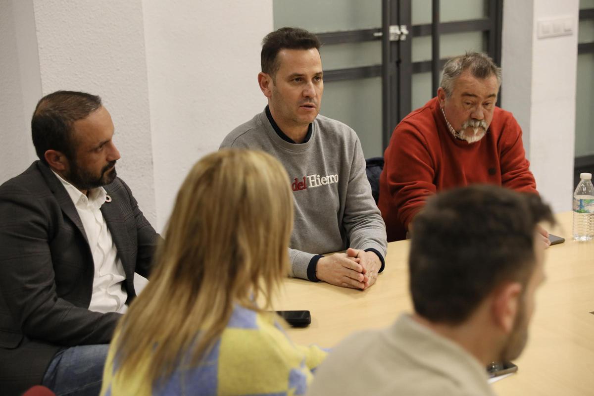 Un momento del comité.