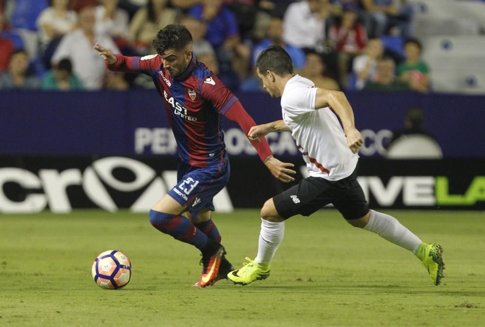 Las mejores imágenes del Levante - Sevilla Atlético