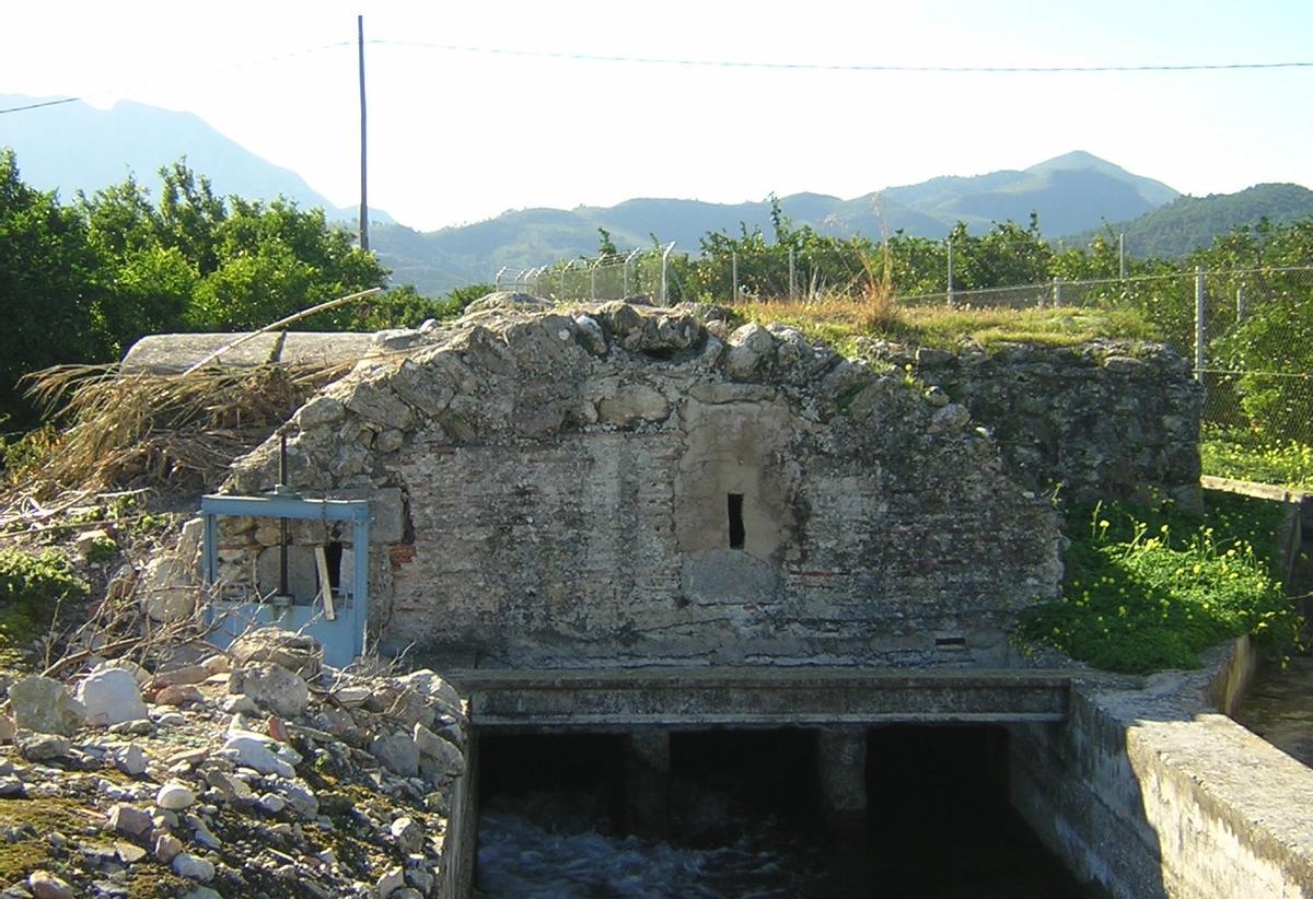 2. La Casa Fosca.Potries