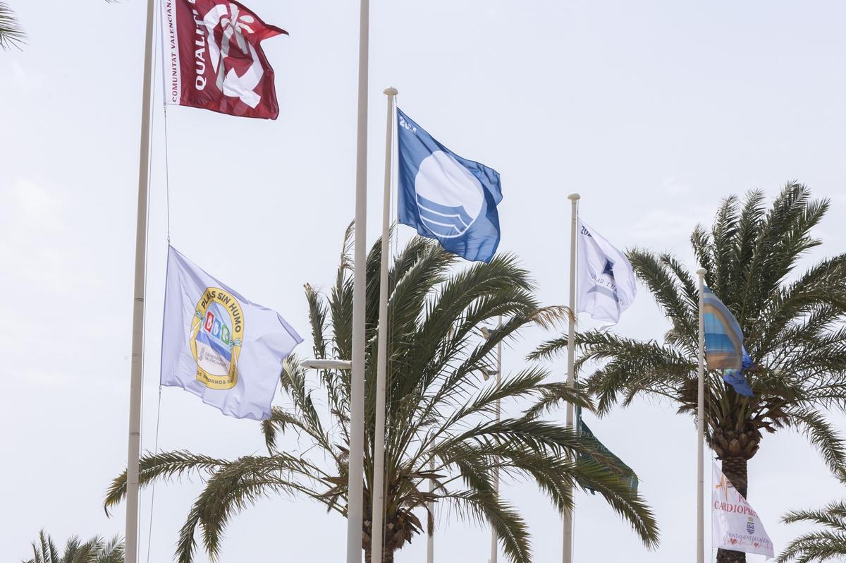 Gandia revalida su bandera azul