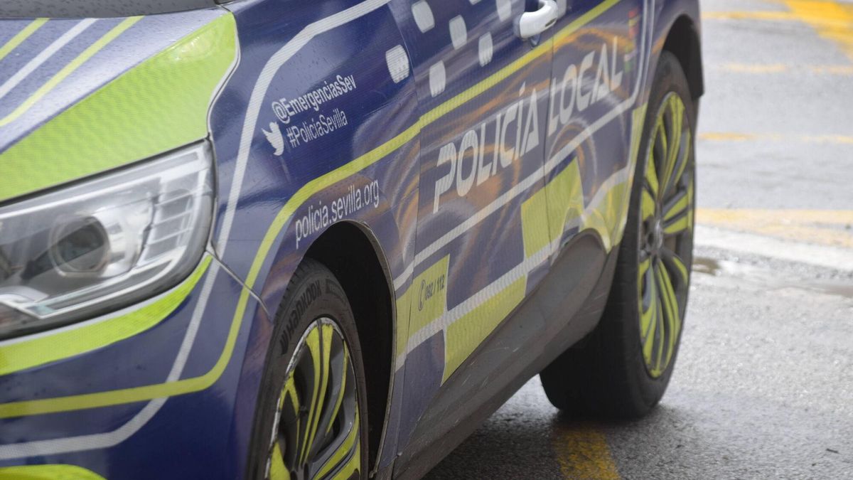 Patrullero de la Policía Local de Sevilla