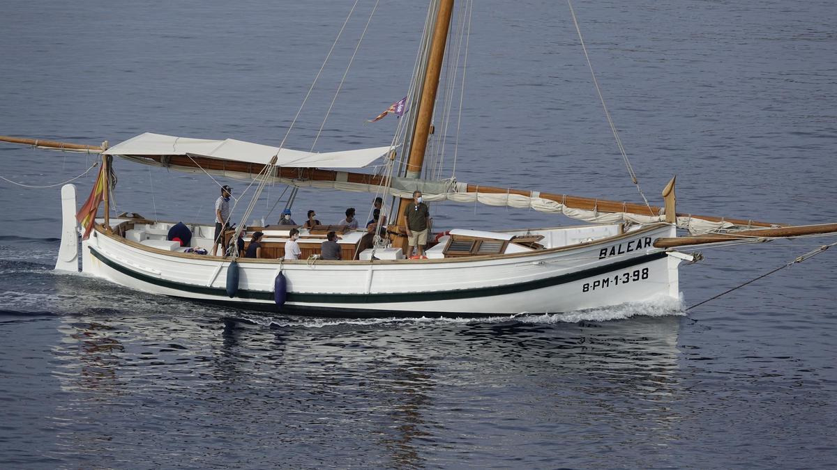 La Balear, navegando en aguas de Calvià